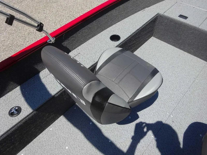 Slide: The Image of Lund 1650 Angler SS 2024 - 8