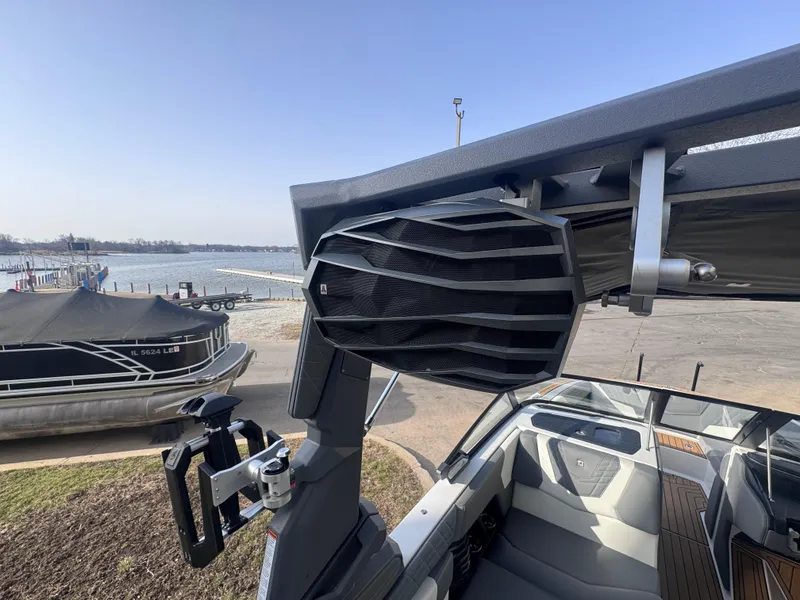 Slide: The Image of Nautique G21 2024 - 14