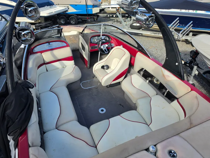 Slide: The Image of Malibu Wakesetter Series VLX SE 2007 - 2