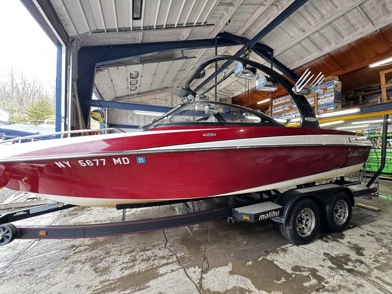 Slide: The Image of Malibu Wakesetter Series VLX SE 2007 - 1