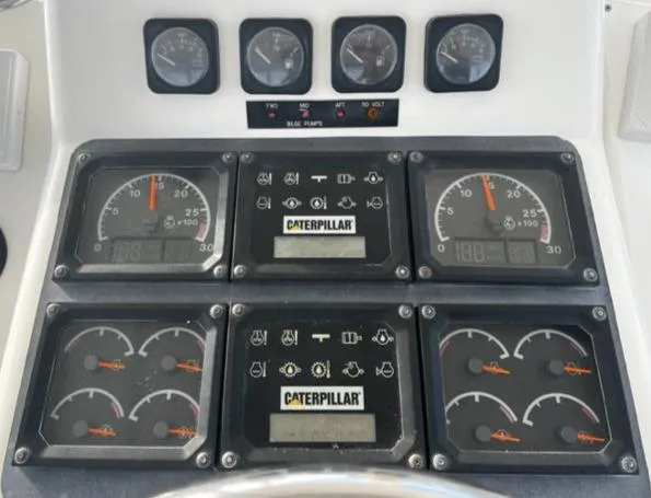 Slide: The Image of OCEAN 48 SUPER SPORT - 13