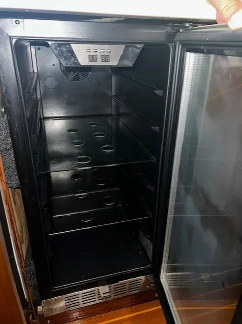 Slide: The Image of OCEAN 48 SUPER SPORT - 30