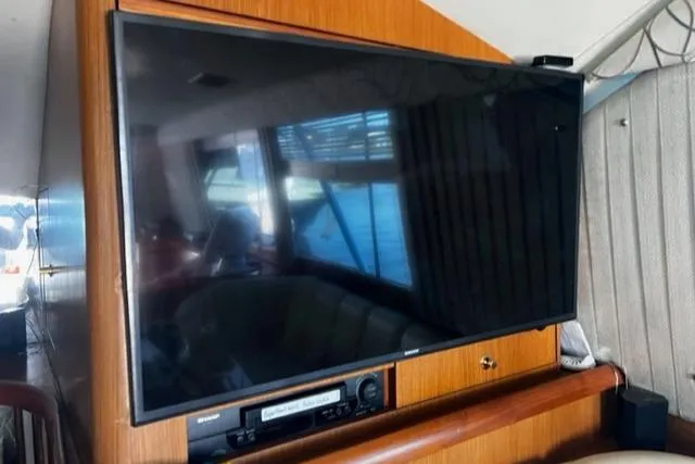 Slide: The Image of OCEAN 48 SUPER SPORT - 32