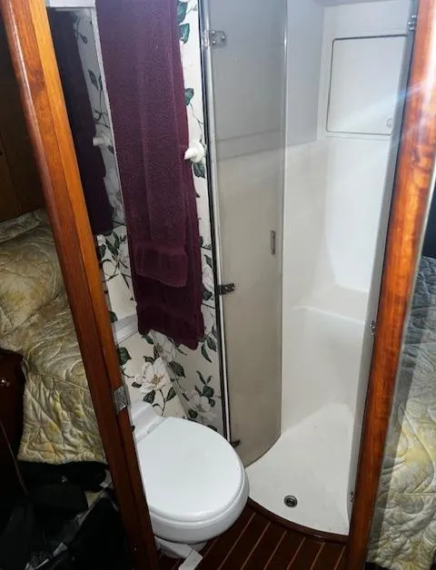 Slide: The Image of OCEAN 48 SUPER SPORT - 40