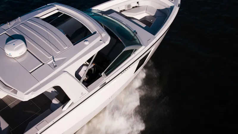 Slide: The Image of Aviara AV40 Outboard 2024 - 13