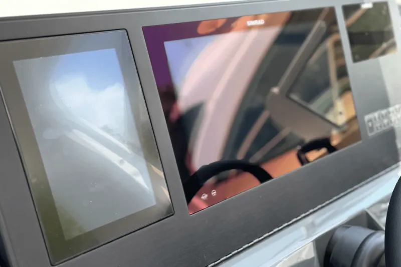 Slide: The Image of Aviara AV40 Outboard 2024 - 25