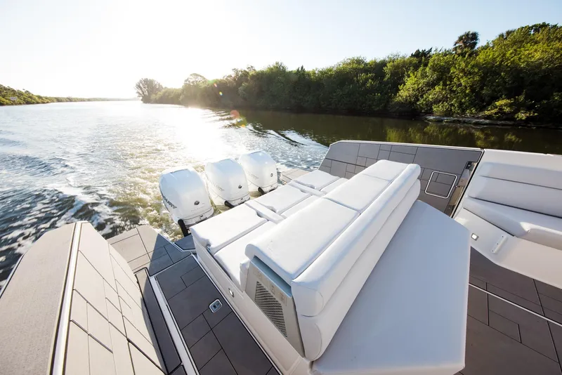 Slide: The Image of Aviara AV40 Outboard 2024 - 14