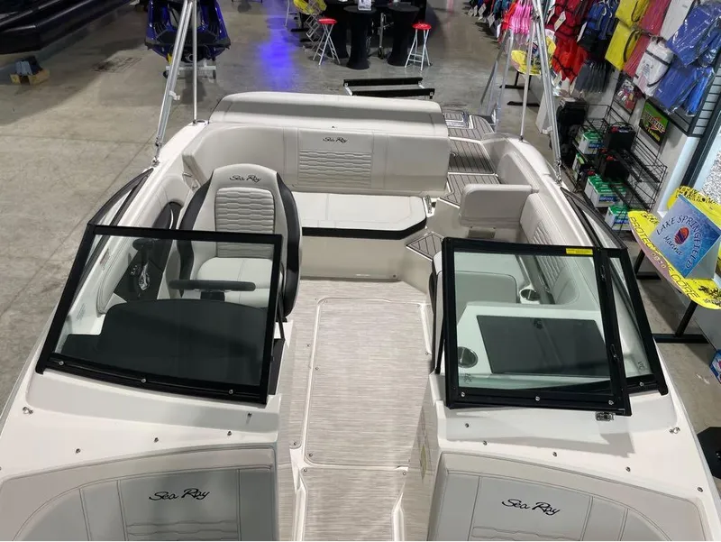 Slide: The Image of Sea Ray SPX 190 2024 - 11