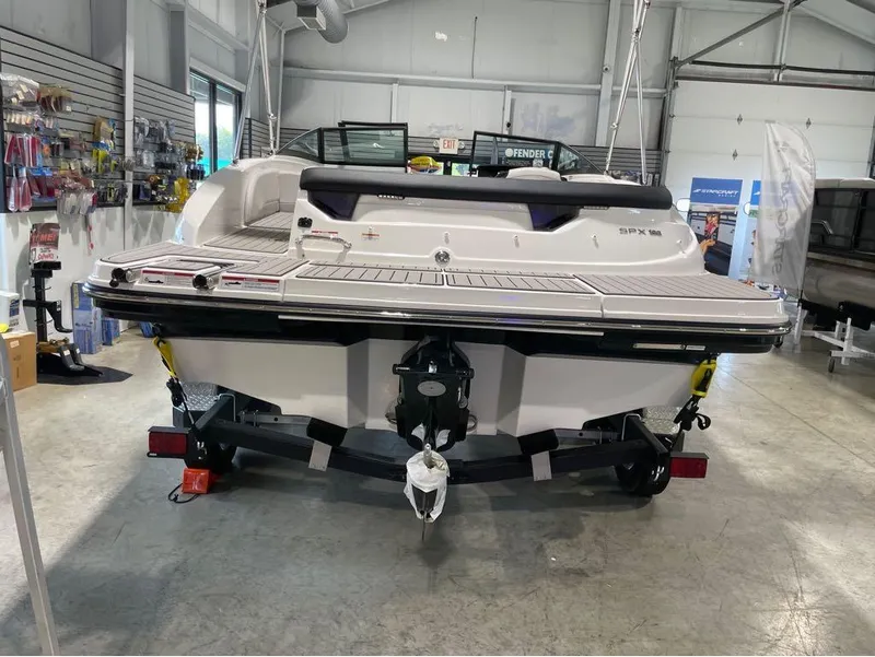 Slide: The Image of Sea Ray SPX 190 2024 - 4