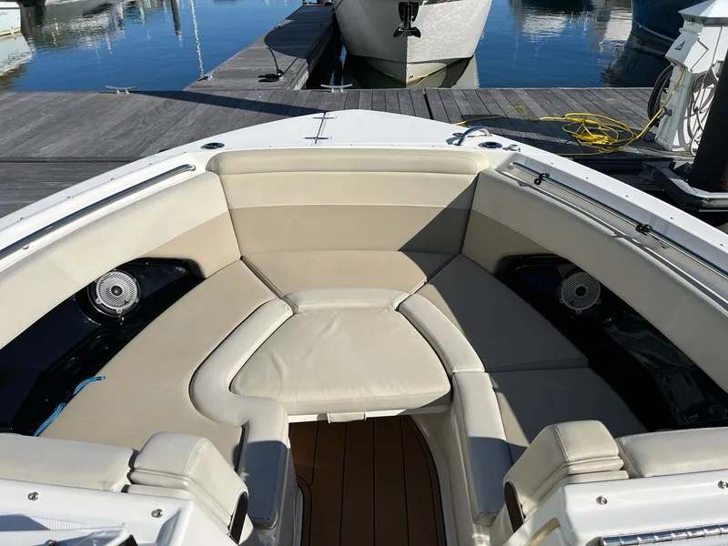 Slide: The Image of Boston Whaler 280 VANTAGE 2021 - 23