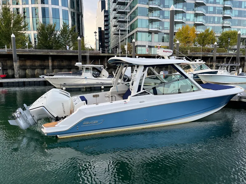 Slide: The Image of Boston Whaler 280 VANTAGE 2021 - 1