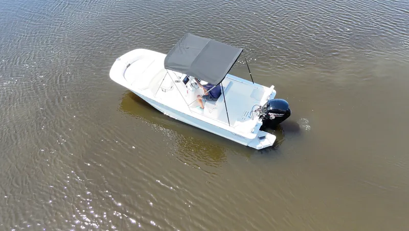Slide: The Image of Boston Whaler 170 Montauk 2027 - 14