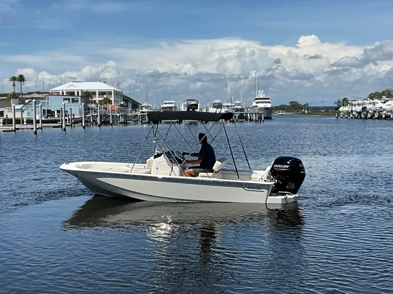 Slide: The Image of Boston Whaler 170 Montauk 2027 - 3