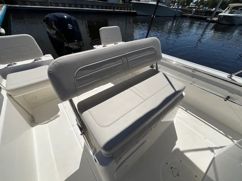 Slide: The Image of Boston Whaler 170 Montauk 2027 - 18