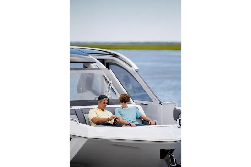 Slide: The Image of Galeon 375 GTO 2024 - 136