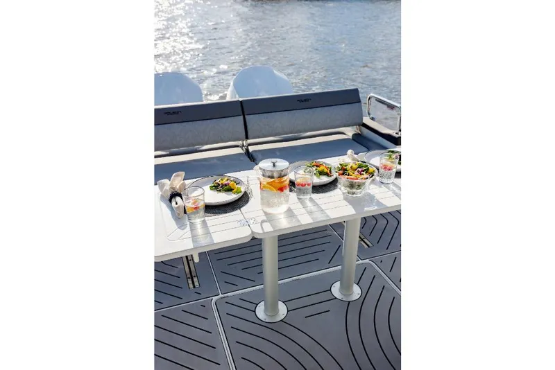 Slide: The Image of Galeon 375 GTO 2024 - 169