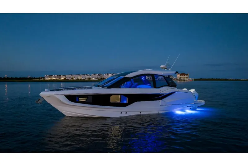 Slide: The Image of Galeon 375 GTO 2024 - 83
