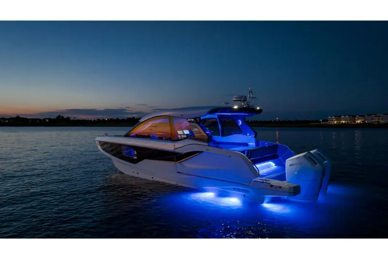Slide: The Image of Galeon 375 GTO 2024 - 87