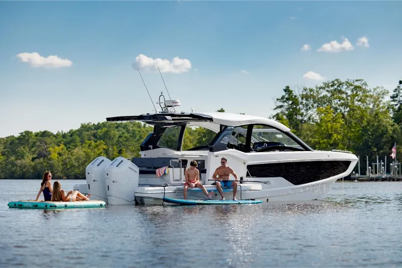 Slide: The Image of Galeon 375 GTO 2024 - 151