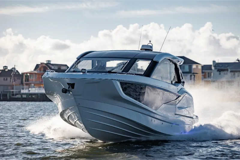 Slide: The Image of Galeon 375 GTO 2024 - 225