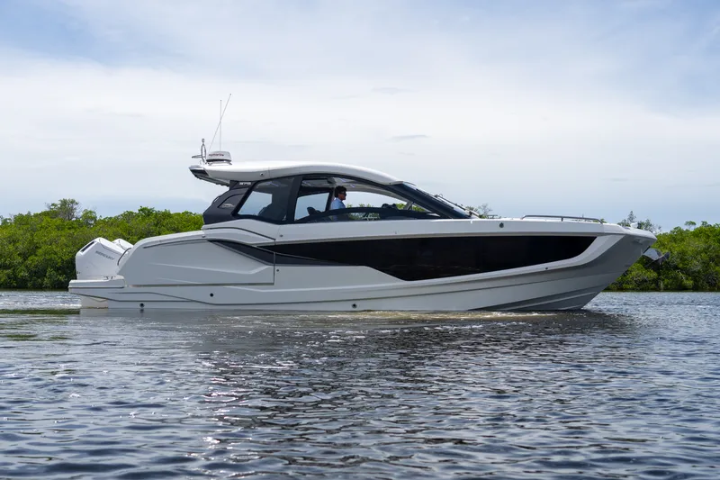 The Image of Galeon 375 GTO 2024 - 0