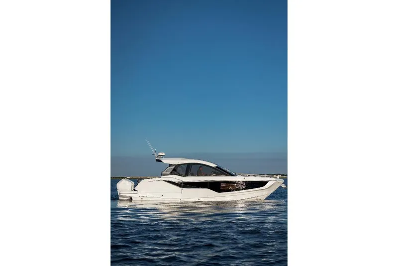 Slide: The Image of Galeon 375 GTO 2024 - 211