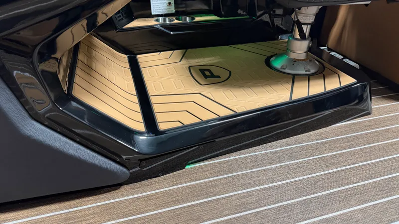 Slide: The Image of Premier 250INTRIGUE 2027 - 46