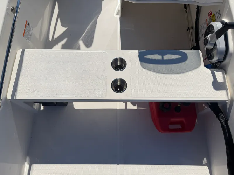Slide: The Image of Boston Whaler 130 Super Sport 2027 - 13