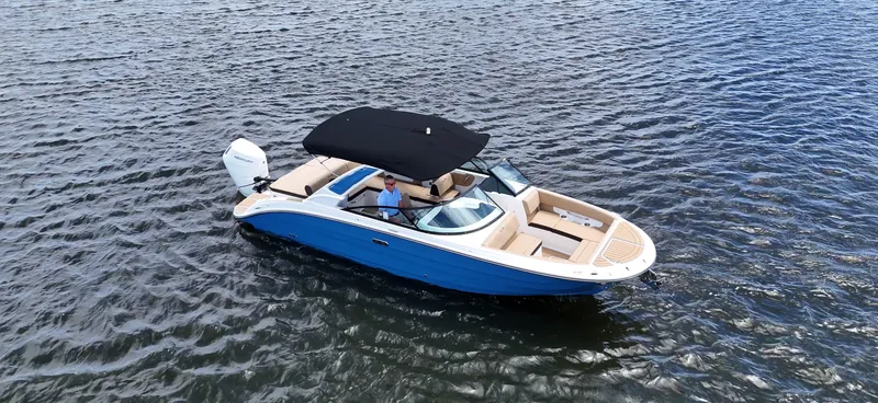 Slide: The Image of Sea Ray SDX 270 Outboard 2027 - 13