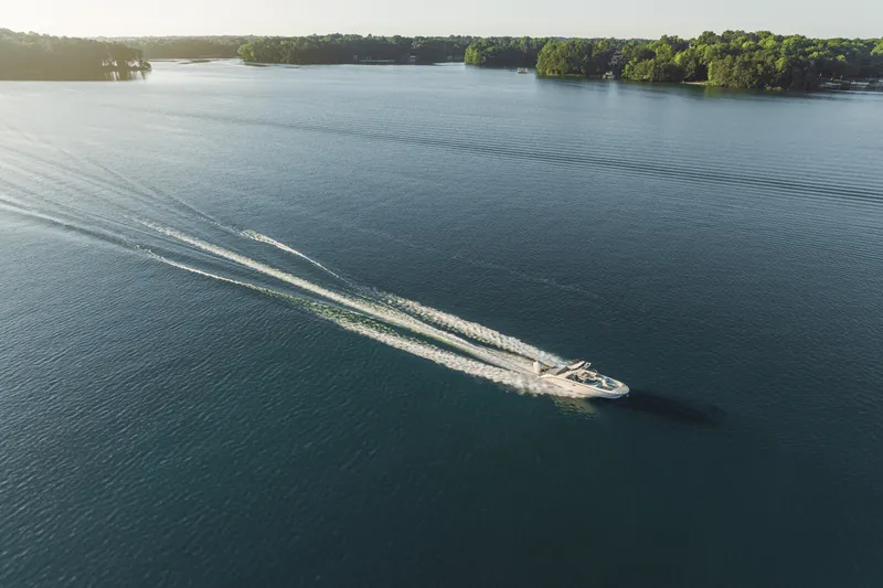 Slide: The Image of Sea Ray SDX 270 Outboard 2027 - 5