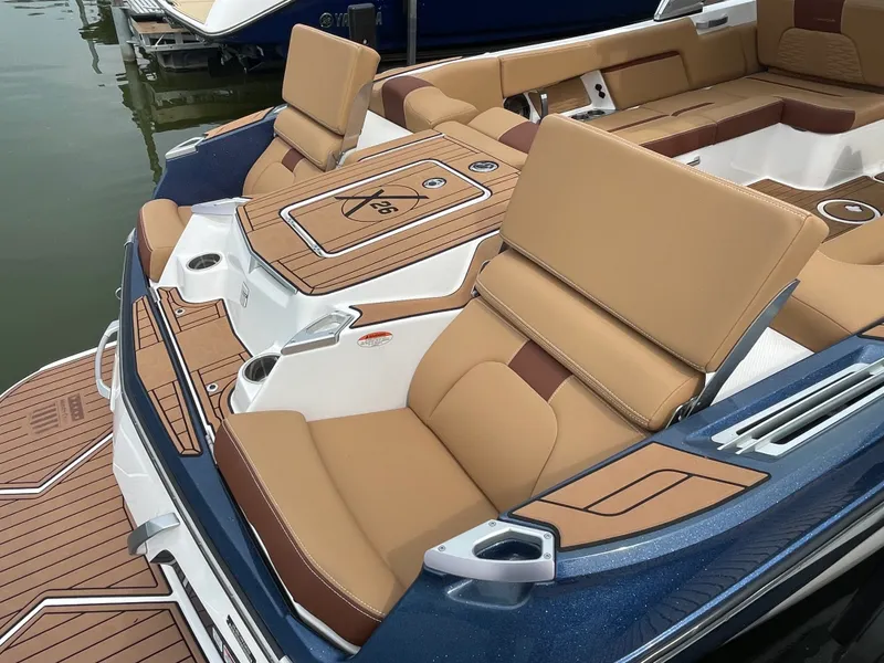 Slide: The Image of Mastercraft X26 2020 - 7