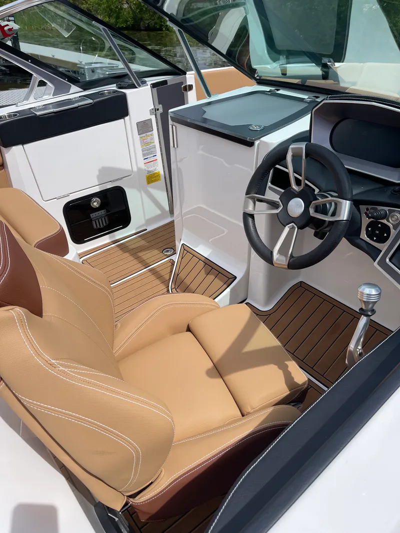 Slide: The Image of Mastercraft X26 2020 - 29