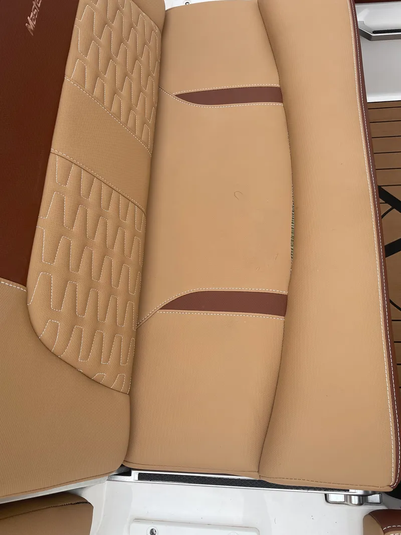 Slide: The Image of Mastercraft X26 2020 - 45