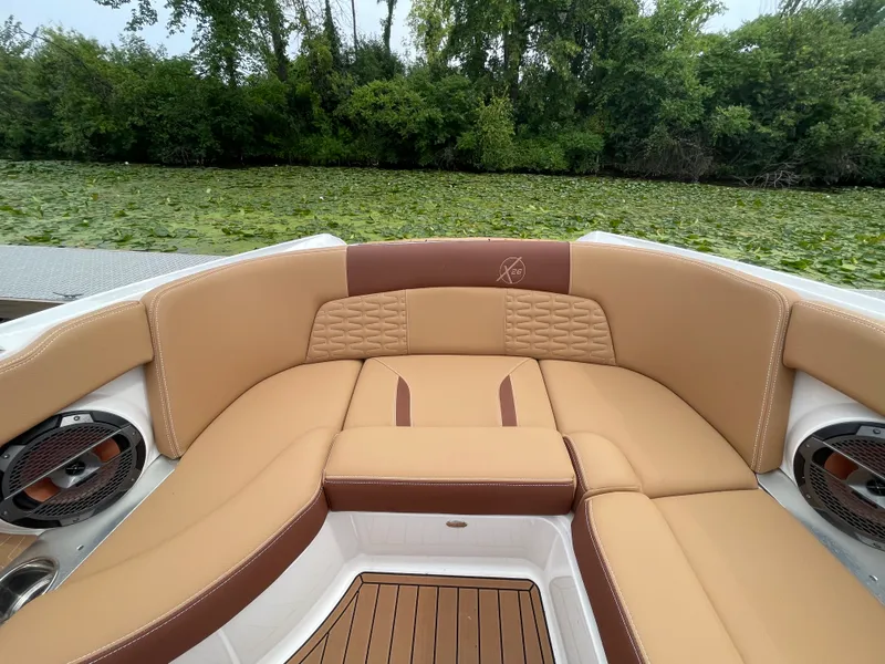 Slide: The Image of Mastercraft X26 2020 - 23