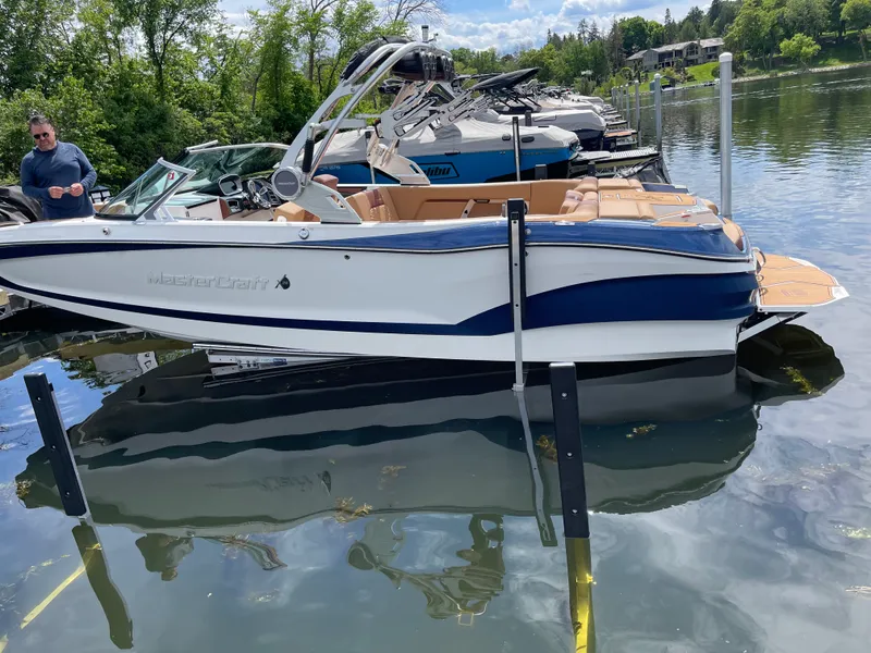 Slide: The Image of Mastercraft X26 2020 - 4