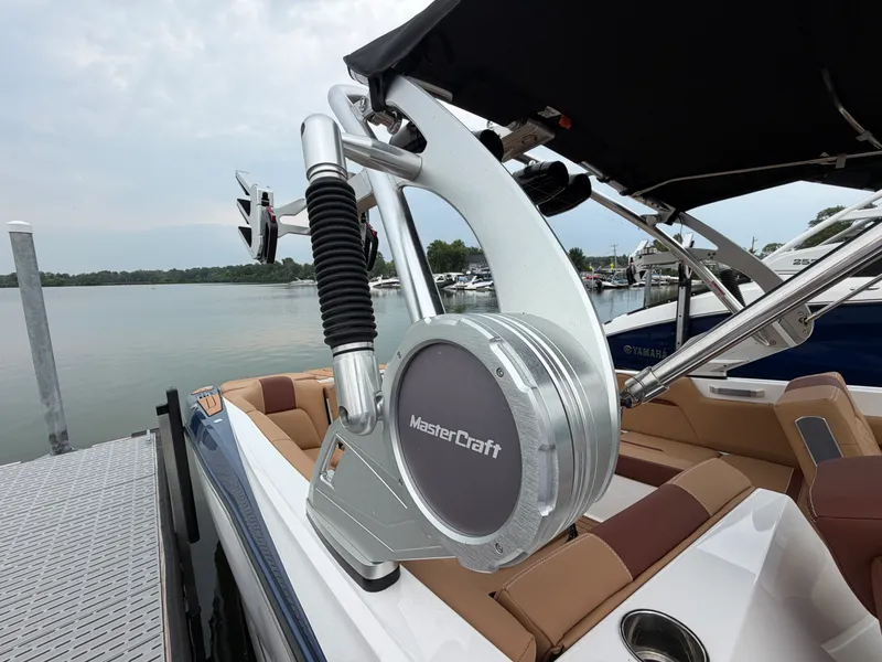 Slide: The Image of Mastercraft X26 2020 - 49
