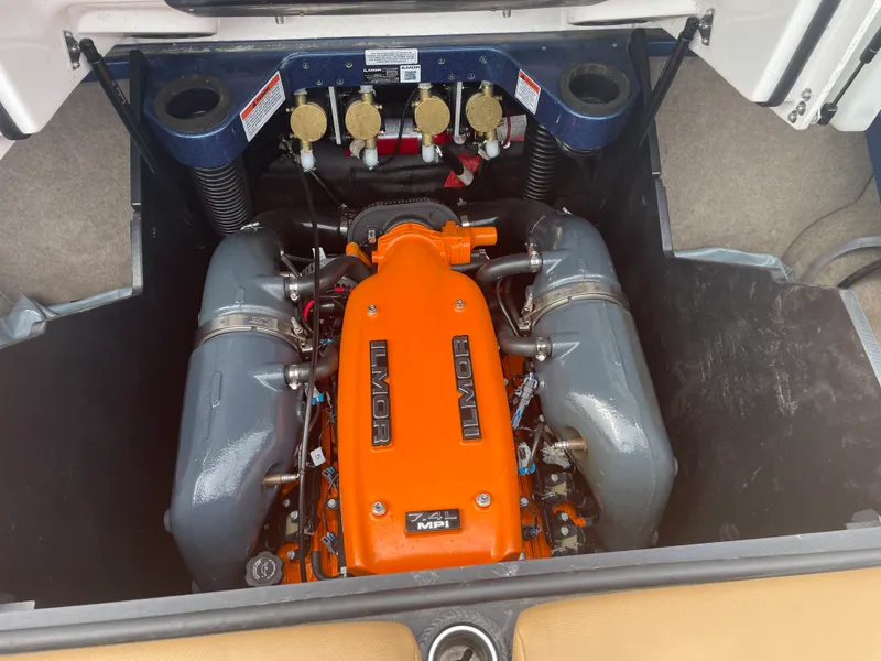 Slide: The Image of Mastercraft X26 2020 - 56