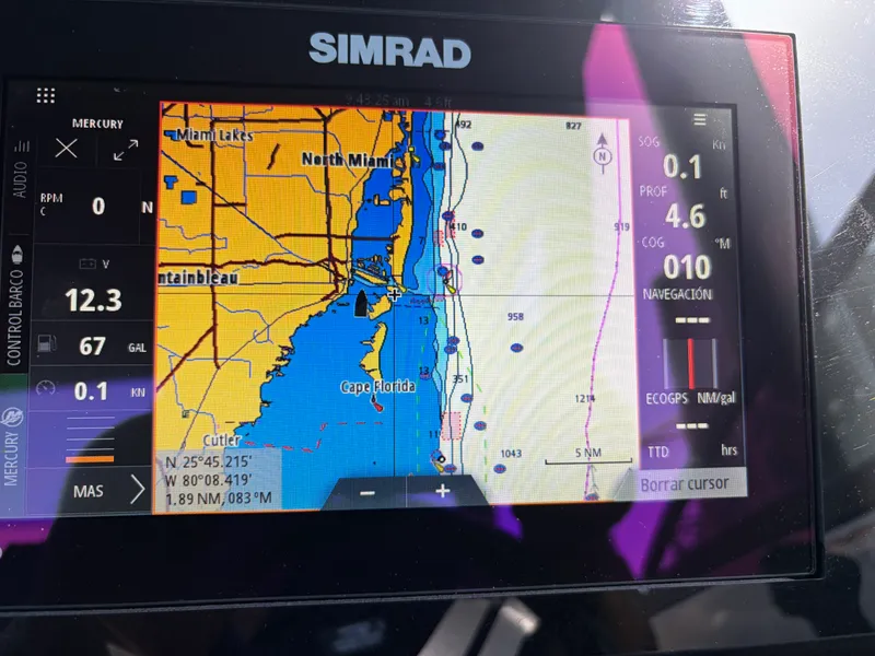 Slide: The Image of Sea Ray 290 SDX 2021 - 78