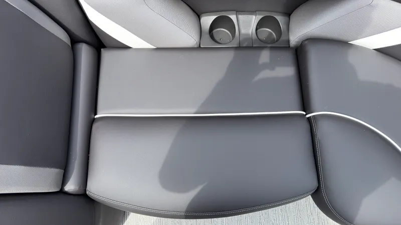 Slide: The Image of Sylvan MIRAGE X1 CLZ DH 2026 - 15