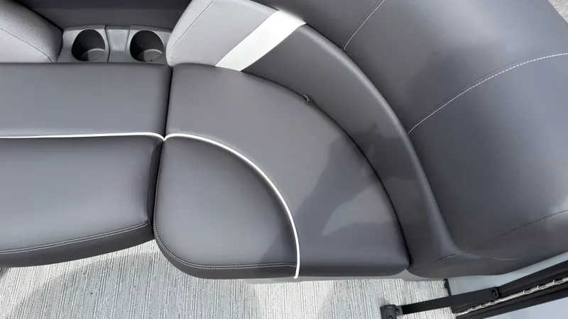 Slide: The Image of Sylvan MIRAGE X1 CLZ DH 2026 - 13