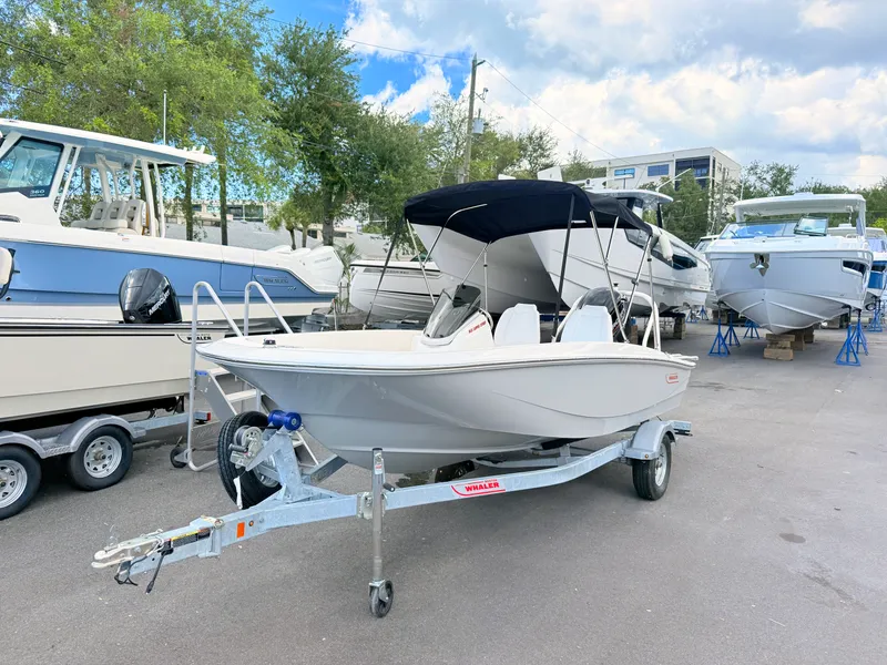 Slide: The Image of Boston Whaler 160 Super Sport 2027 - 2