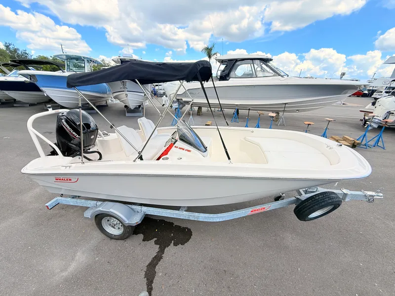 Slide: The Image of Boston Whaler 160 Super Sport 2027 - 5