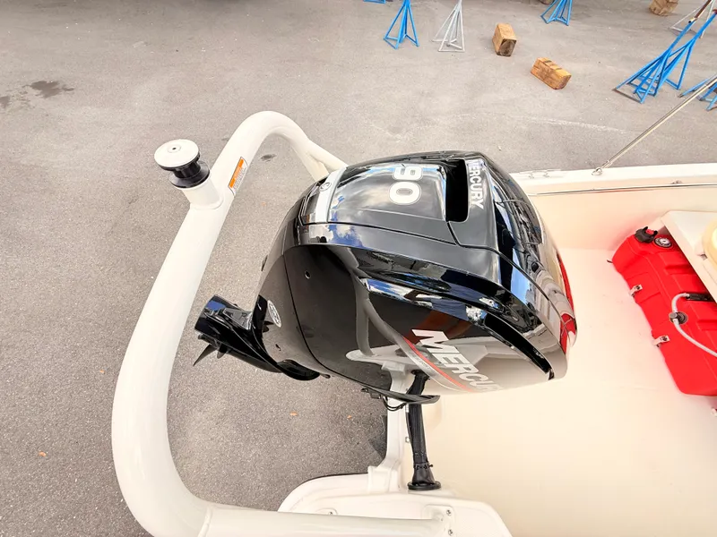 Slide: The Image of Boston Whaler 160 Super Sport 2027 - 14