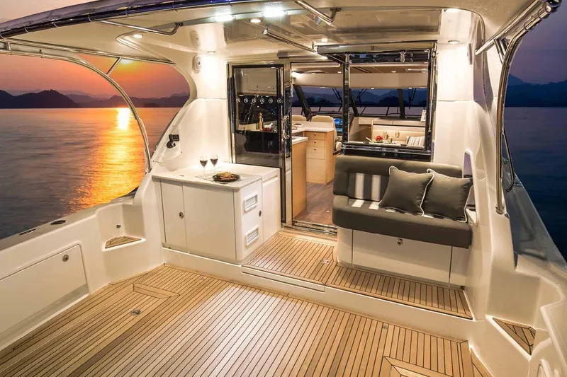 Slide: The Image of Manufacturer Provided Image: Manufacturer Provided Image - 8