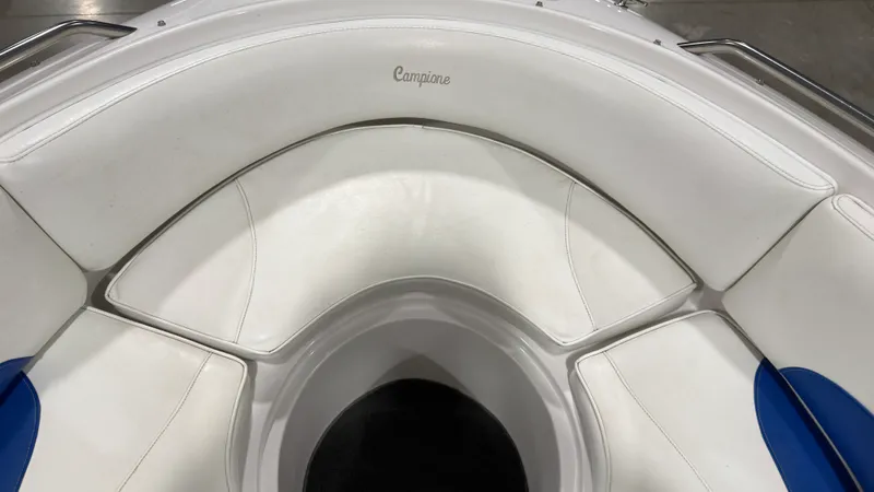 Slide: The Image of Ebbtide 190 BR 2002 - 31