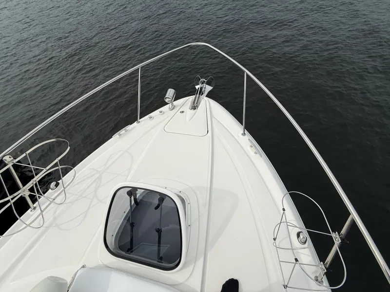 Slide: The Image of Sea Ray 330 SUNDANCER 2016 - 35