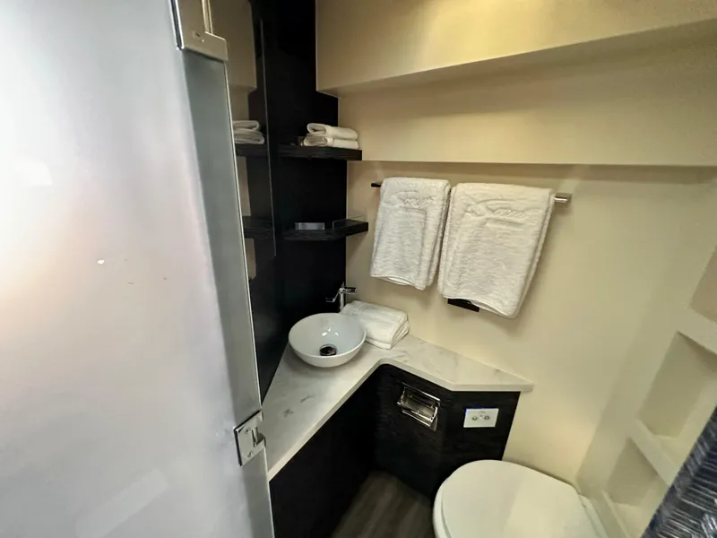 Slide: The Image of Scout 530 LXF 2024 - 27