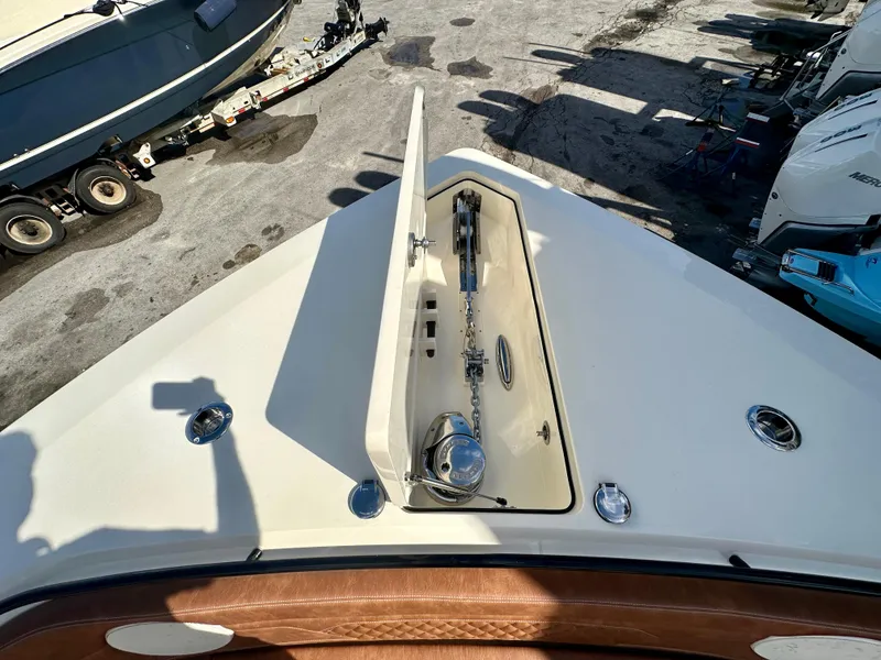 Slide: The Image of Scout 530 LXF 2024 - 35