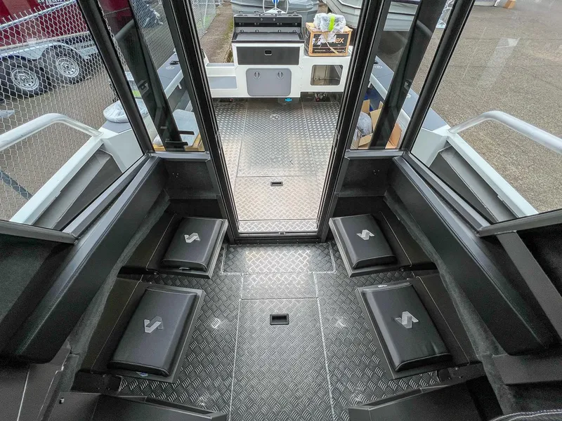 Slide: The Image of Stabi-Craft 2750 Ultra Centercab 2026 - 14