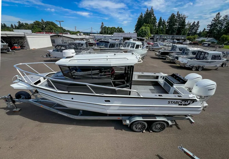 Slide: The Image of Stabi-Craft 2750 Ultra Centercab 2026 - 5